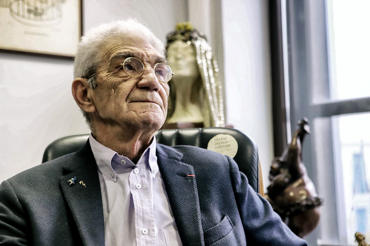 Θεσσαλονίκη: Επιστολή της οικογένειας Μπουτάρη για τη δωρεά αγάλματος στη μνήμη του – «Ζητάμε ευγενικά να αναβληθεί η συζήτηση από το δημοτικό συμβούλιο»