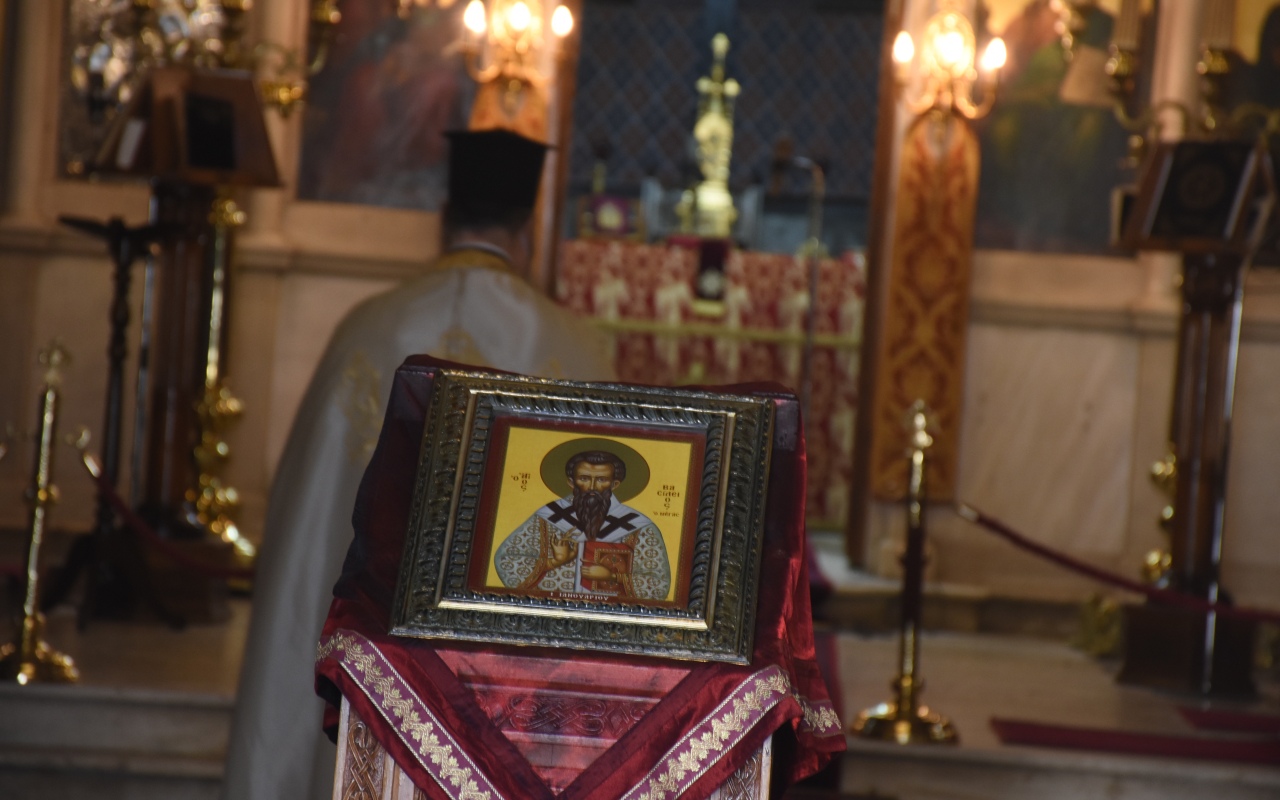 Οι ιερείς του κυκλώματος ναρκωτικών έκλεβαν και τα τάματα πιστών