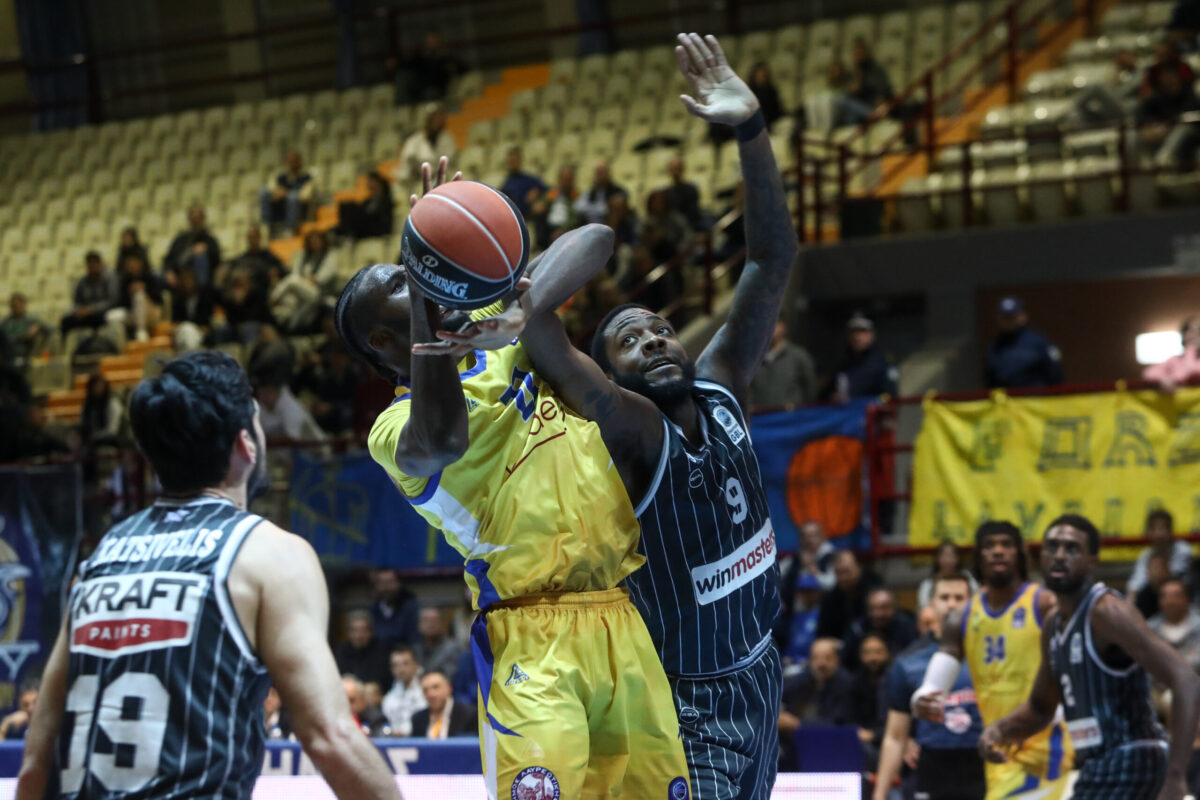 «Βαριά» ήττα για τον μπασκετικό ΠΑΟΚ στο Λαύριο (ΦΩΤΟ)