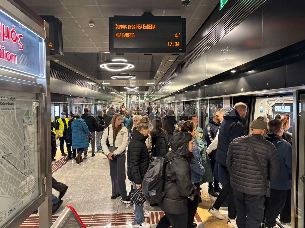 Θεσσαλονίκη: Ακινητοποιήθηκε συρμός του Μετρό