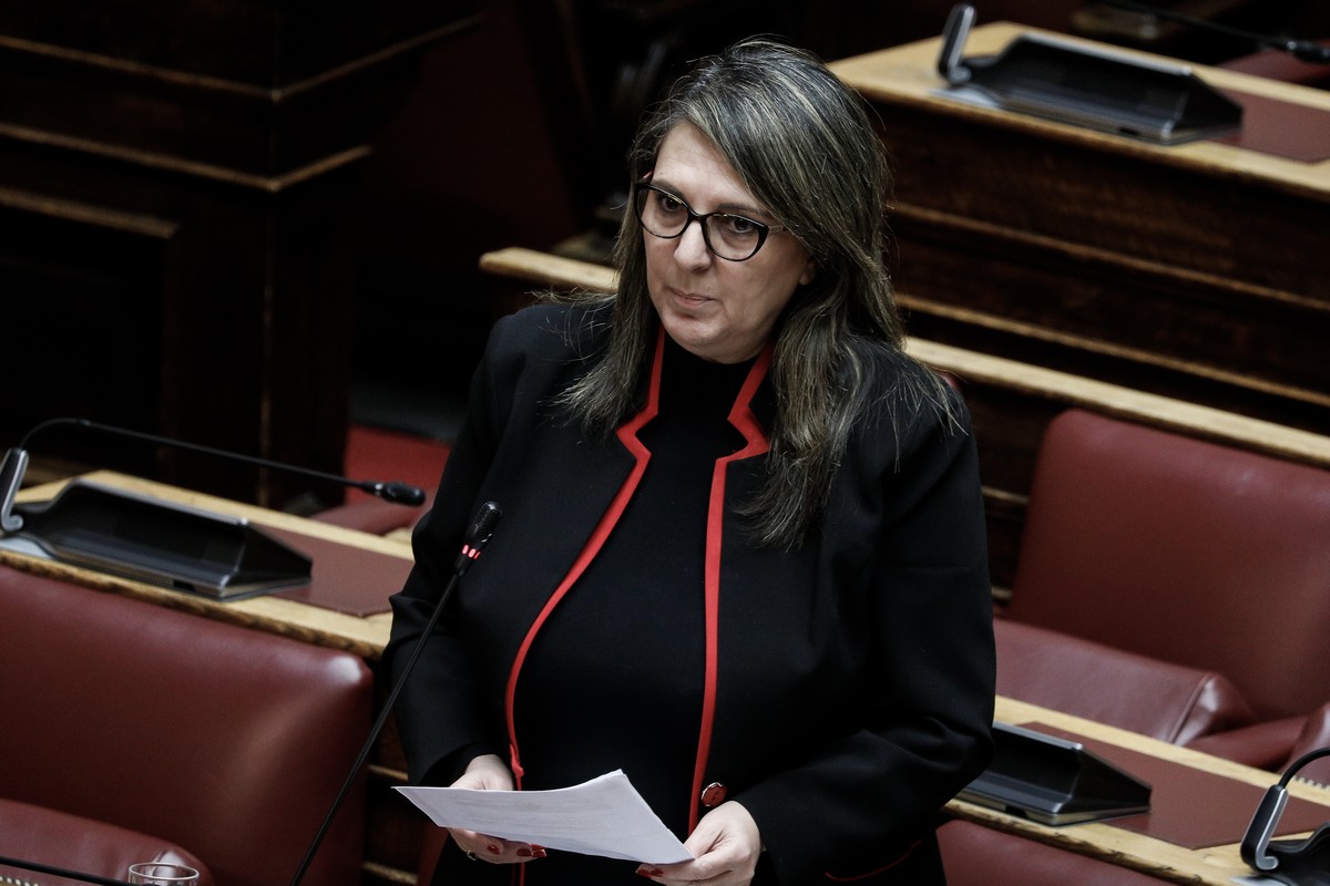 ΣΥΡΙΖΑ: Παραιτήθηκε η Ολυμπία Τελιγιορίδου από την Πολιτική Γραμματεία και την Κεντρική Επιτροπή