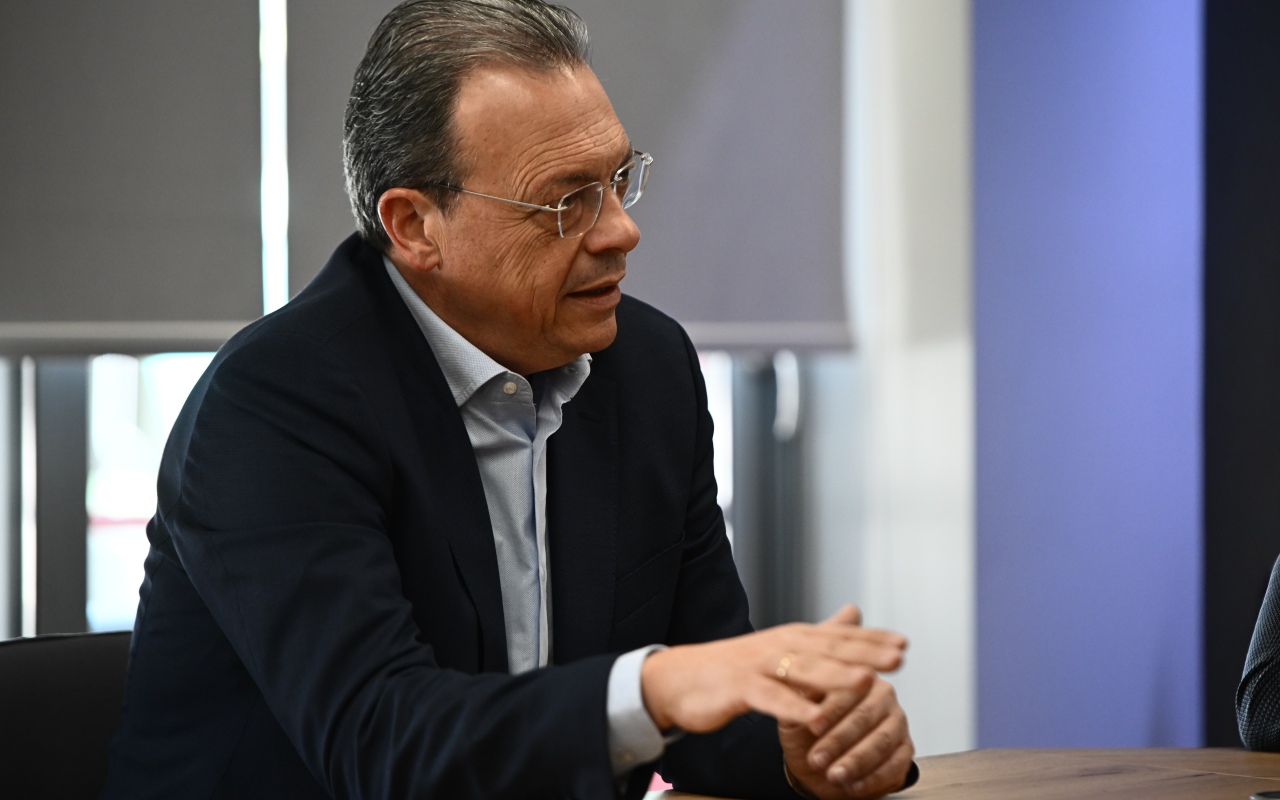 Φάμελλος: Μισθολόγιο αξιοπρέπειας στις Ένοπλες Δυνάμεις και απόρρητη ενημέρωση για εξοπλισμούς (VIDEO)