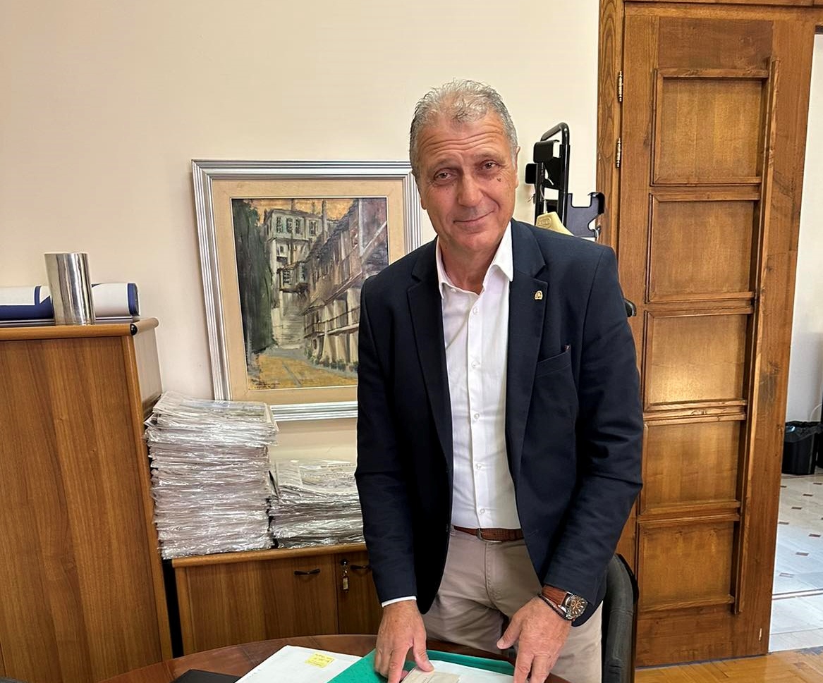 Κατέθεσε ψηφοδέλτιο για την προεδρία του ΒΕΘ ο Τσαταλμπασίδης