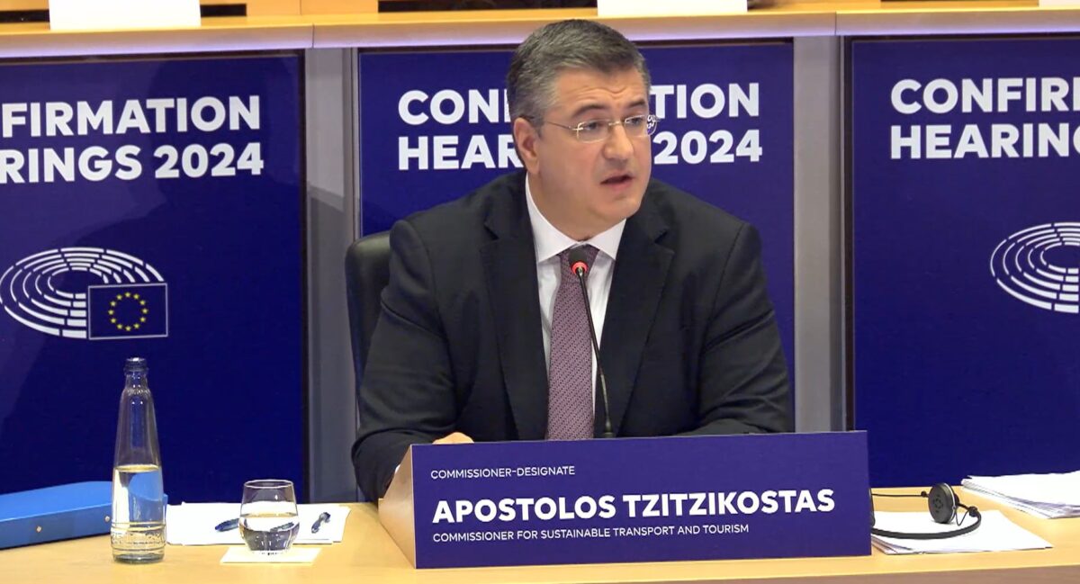 Αηδονά για Τζιτζικώστα: «Πάντα δίπλα σου»