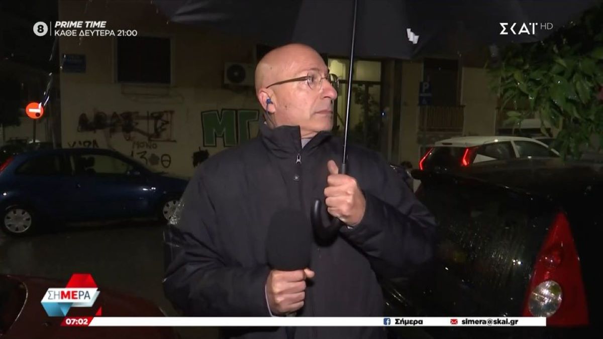 Τρόμος on air για τον Γ. Τσελίκα – Η στιγμή που «πετάγεται» από δυνατό κεραυνό (VIDEO)