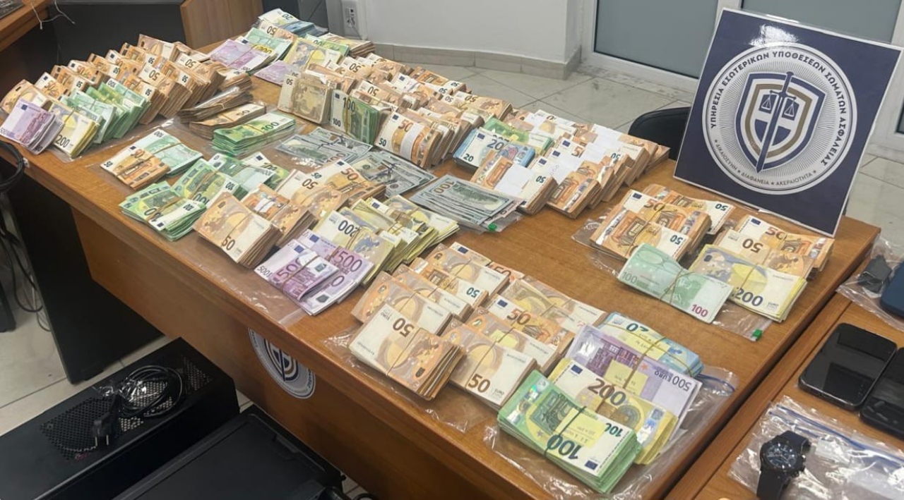 Χαλκιδική: Ελεύθεροι οι 20 κατηγορούμενοι – Οι περιοριστικοί όροι και οι εγγυήσεις χιλιάδων ευρώ για μέλη του κυκλώματος διαφθοράς