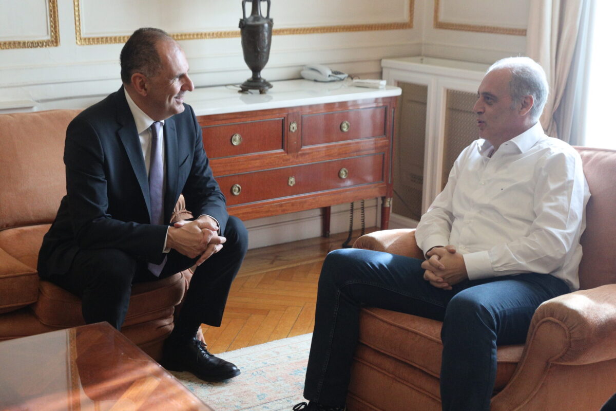 Συνάντηση Βελόπουλου – Γεραπετρίτη: «Η Ελλάδα να γίνει σημαιοφόρος για την ίδρυση ανεξάρτητου κουρδικού κράτους» (ΦΩΤΟ)