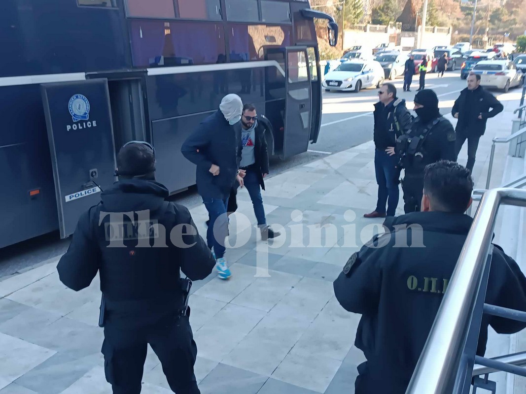 Ποιοι απολογούνται σήμερα στην υπόθεση διαφθοράς στη Χαλκιδική – Γιατί αφέθηκαν ελεύθεροι οι πρώτοι κατηγορούμενοι – Την υψηλότερη εγγύηση στον πρώην δήμαρχο