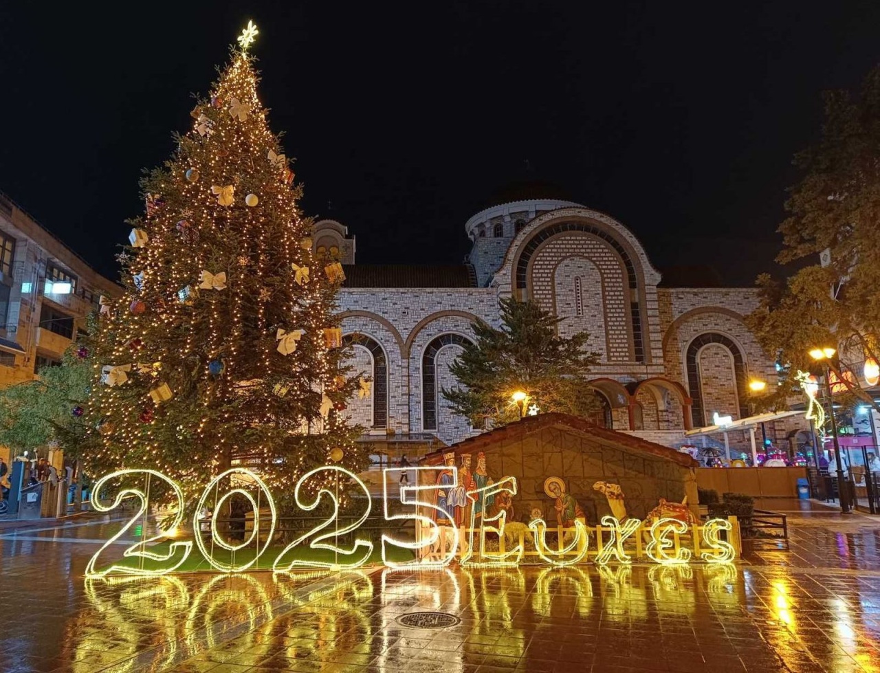 Τα Χριστούγεννα «φωλιάζουν» στον Εύοσμο (ΦΩΤΟ)