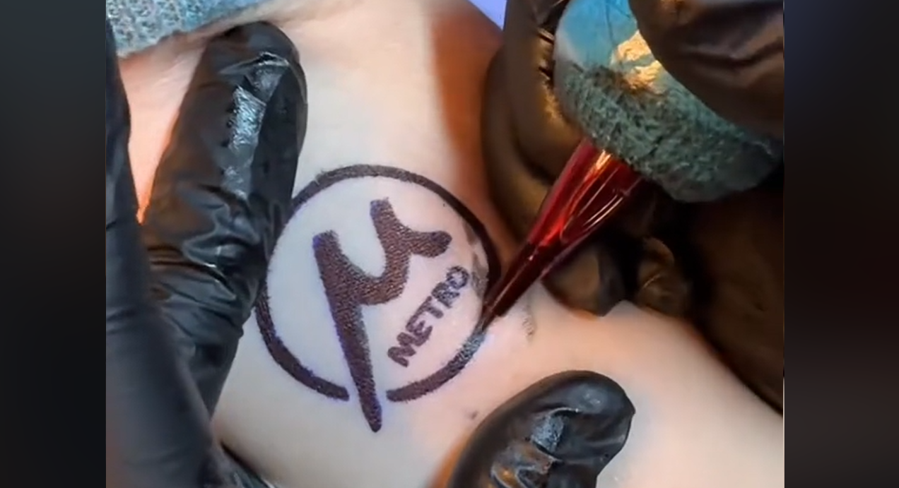 Η Τεχνητή Νοημοσύνη αλλάζει ακόμη και τα δεδομένα στην τιμολόγηση των τατουάζ