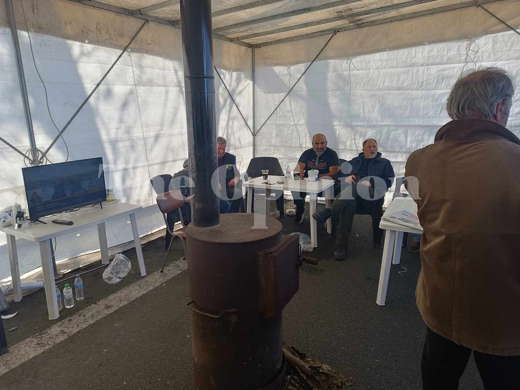 Μετά… Βουλής το μπλόκο του Ε65 (ΦΩΤΟ)