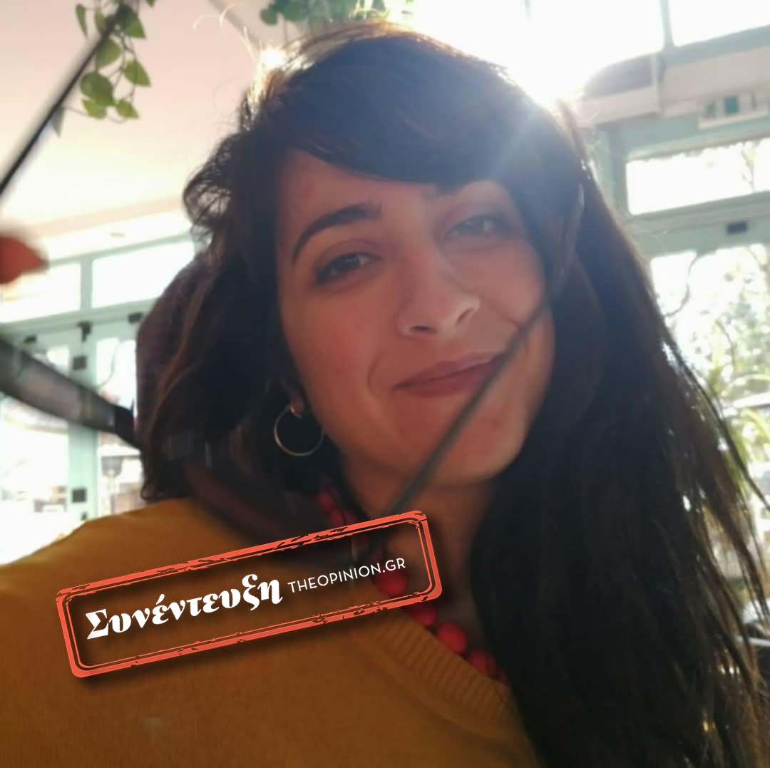 Άλκηστις Κυριακού στο TheOpinion: «Η Πόλη, το βάρος που πασχίζουμε να θυμόμαστε ή να ξεχάσουμε;»