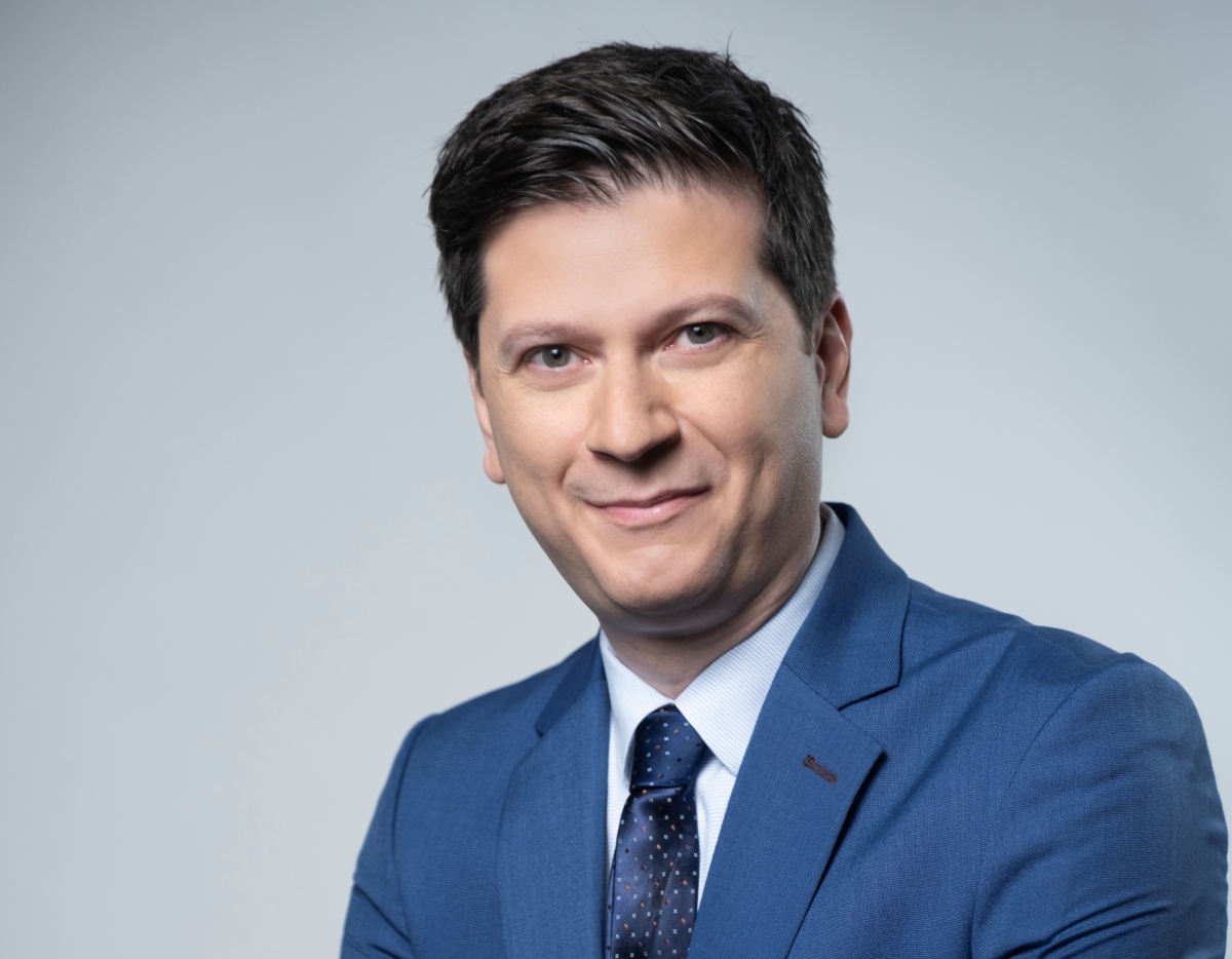 Μέχρι και το 2027 ο Απόστολος Μαγγηριάδης στην ΕΡΤ