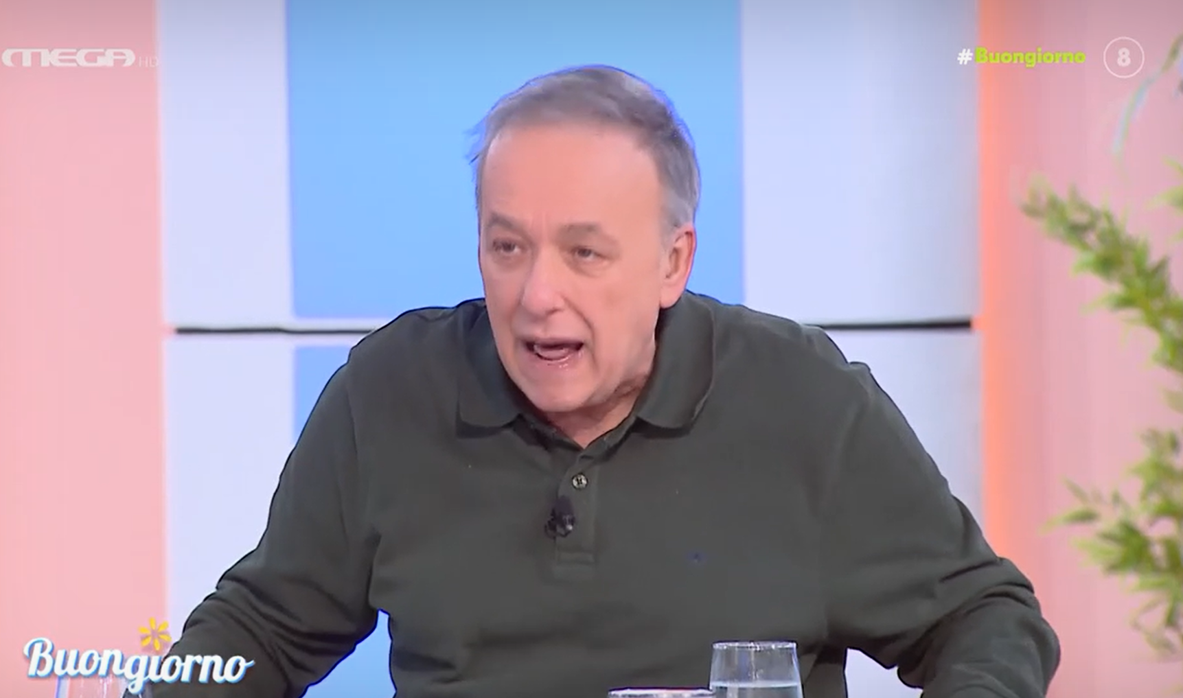 Ανδρέας Μικρούτσικος: «Με βασάνιζαν το βράδυ και σφύριζα για να με ακούσει ο αδερφός μου» (VIDEO)