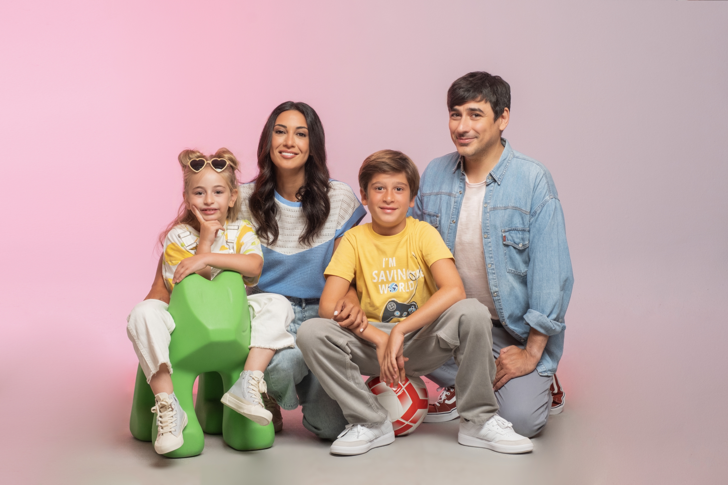 Η απάντηση τριών καναλιών στην επιτυχία του «Έχω Παιδιά» (VIDEO)