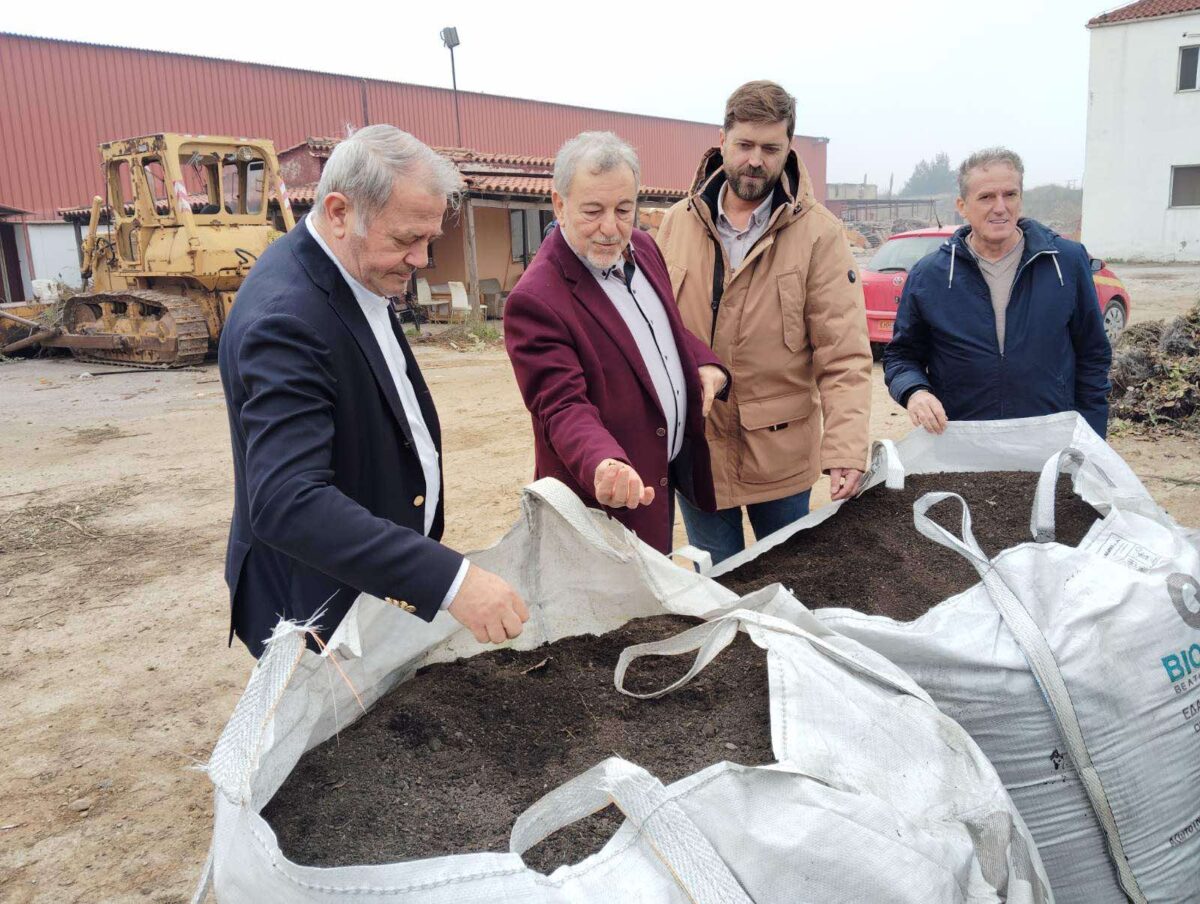 Δήμος Θέρμης: Παρέλαβε τους πρώτους 2,5 τόνους κομπόστ από την ανακύκλωση 80 τόνων οργανικών αποβλήτων