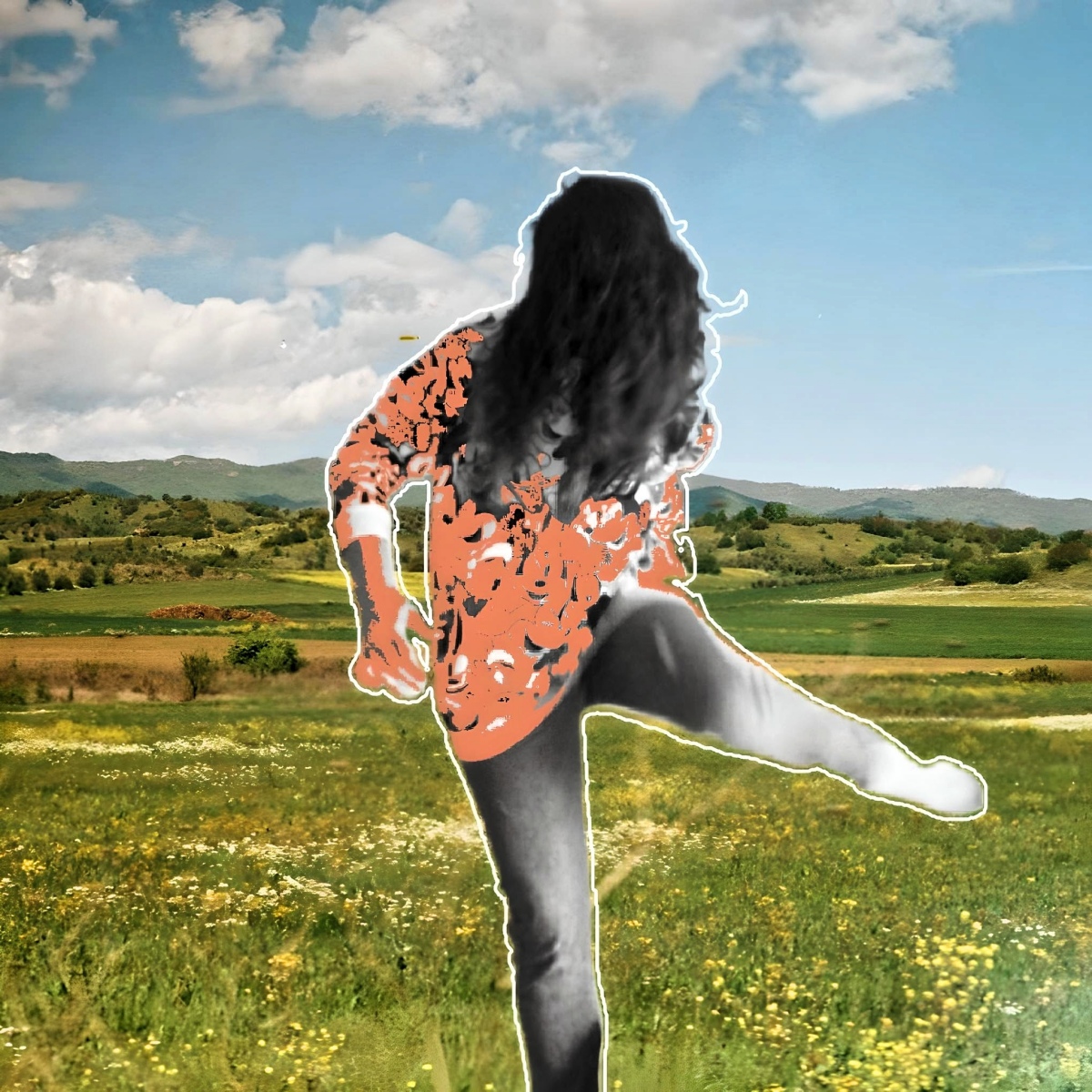 «Γήπεδα»: Το νέο τραγούδι της Nefeli Walking Undercover σε συνεργασία με τον Φοίβο Δεληβοριά