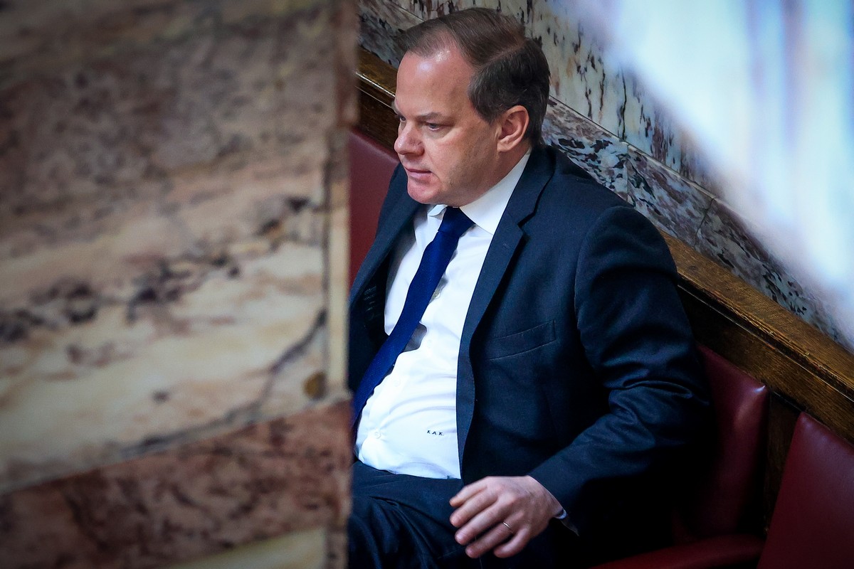 Καραμανλής για την υπόθεση των Τεμπών: «Είμαι βέβαιος για την αθωότητά μου»