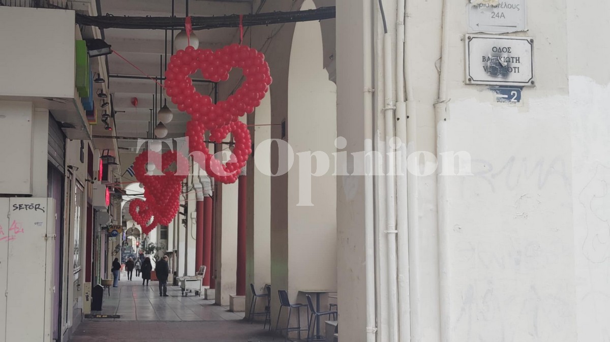 Θεσσαλονίκη: Αυξημένη η ζήτηση για λουλούδια ενόψει Αγίου Βαλεντίνου – Στα ύψη οι πωλήσεις