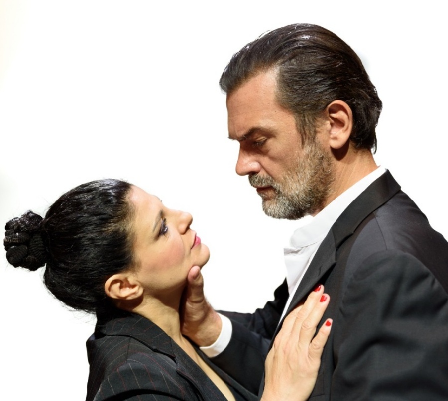 «Άγουρα Κεράσια» του Μιχαήλ Άνθη με Τρύπη – Καζάκο στην Καλαμαριά