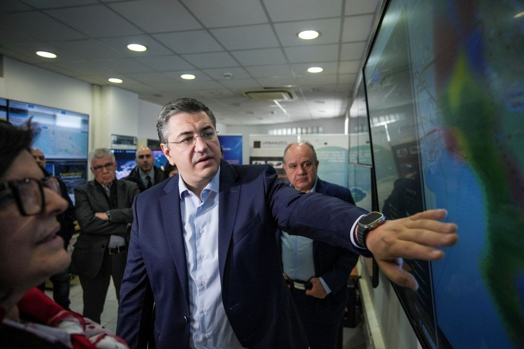 «Το ΕΚΕΤΑ είναι μέσα στα 10 κορυφαία ινστιτούτα έρευνας και καινοτομίας σε όλη την Ευρώπη» – Επίσκεψη Τζιτζικώστα στο ΕΚΕΤΑ (ΦΩΤΟ)