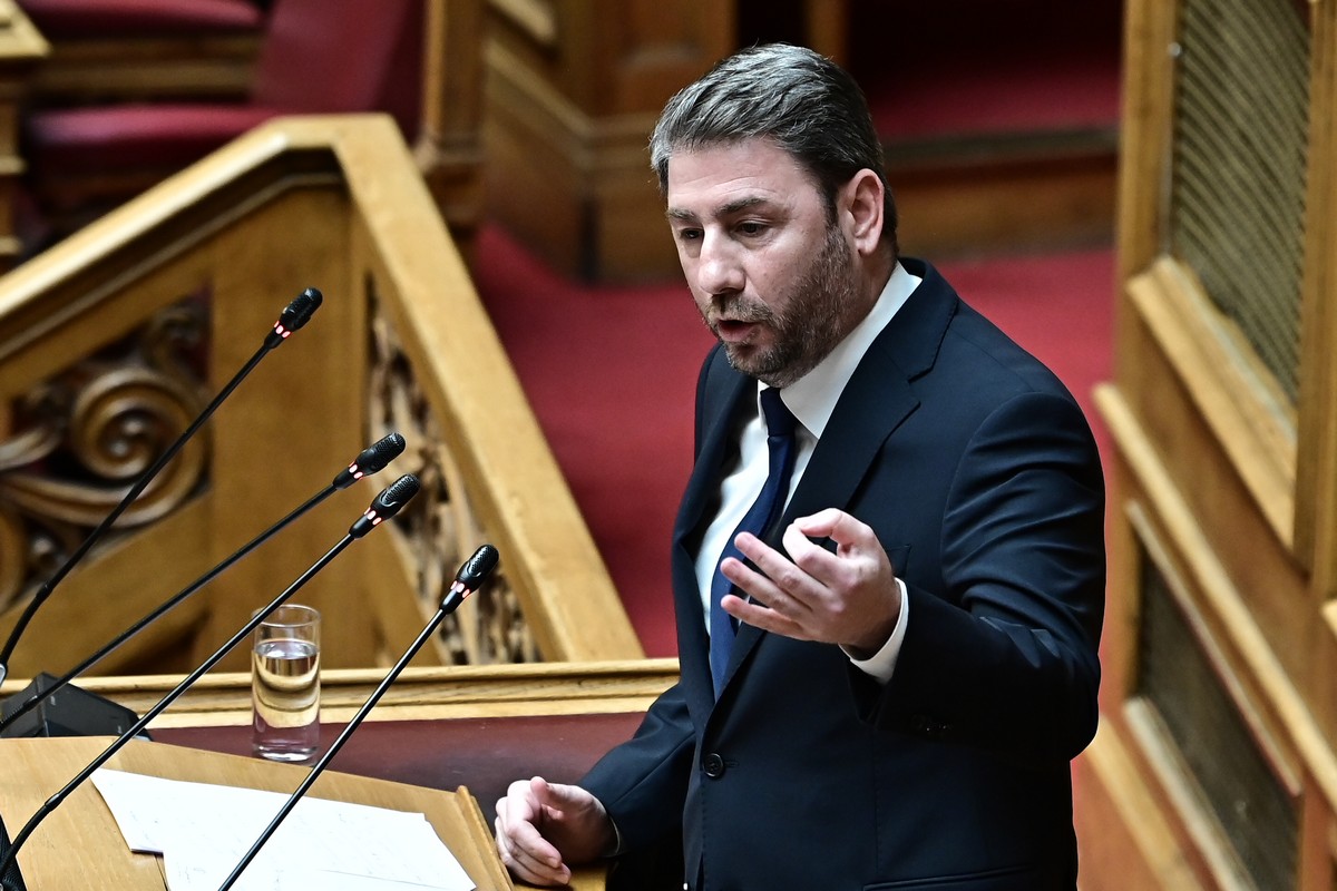 Γιατί το ΠΑΣΟΚ θα ψηφίσει υπέρ της παραπομπής Τριαντόπουλου