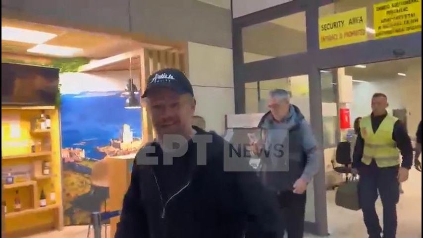 Ματ Ντέιμον: Για δεύτερη φορά στο αεροδρόμιο της Καλαμάτας – «Τα γυρίσματα της ταινίας πάνε πολύ καλά»