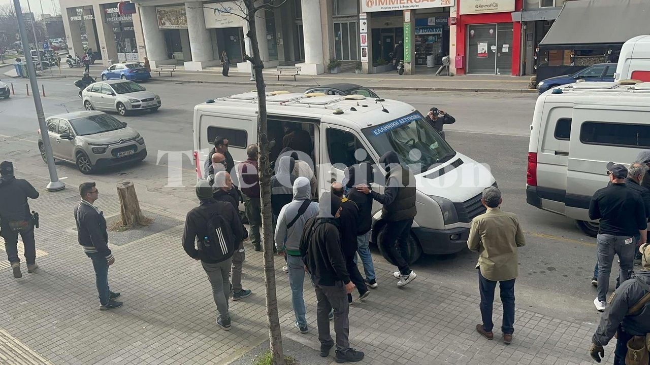 Θεσσαλονίκη: Ελεύθεροι υπό όρους 8 από τους 14 κατηγορούμενους για την υπόθεση αρχαιοκαπηλίας
