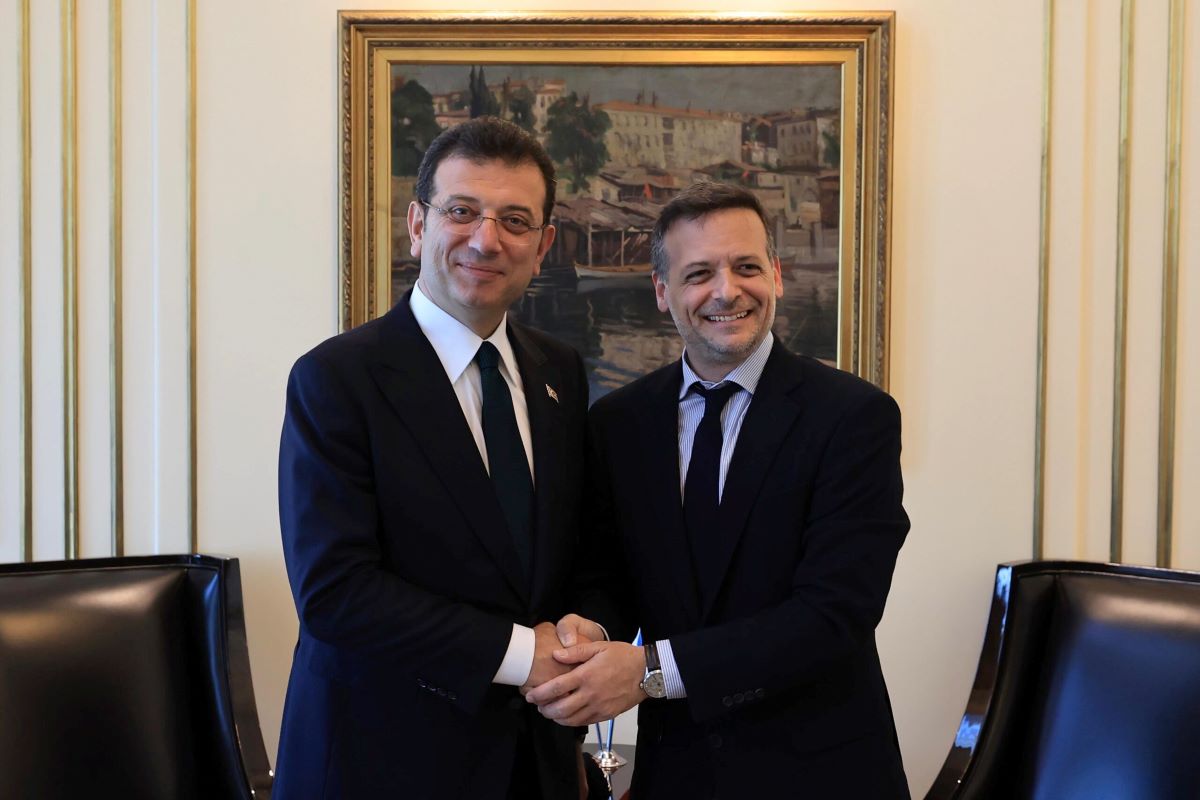 Δούκας για Ιμάμογλου: «Φίλε Εκρέμ, είμαστε δίπλα σου»