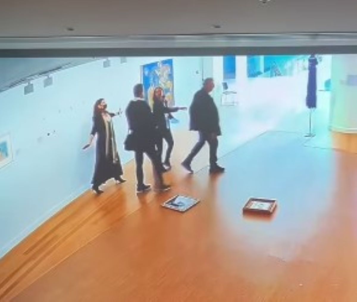 Μήνυση Παπαδόπουλου σε Μενδώνη