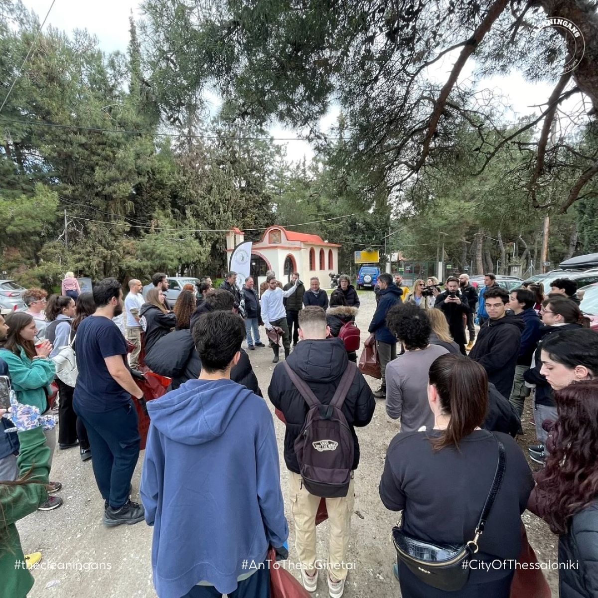 Δήμος και Cleaningans καθάρισαν το ρέμα Κρυονερίου στην Άνω Τούμπα (ΦΩΤΟ)