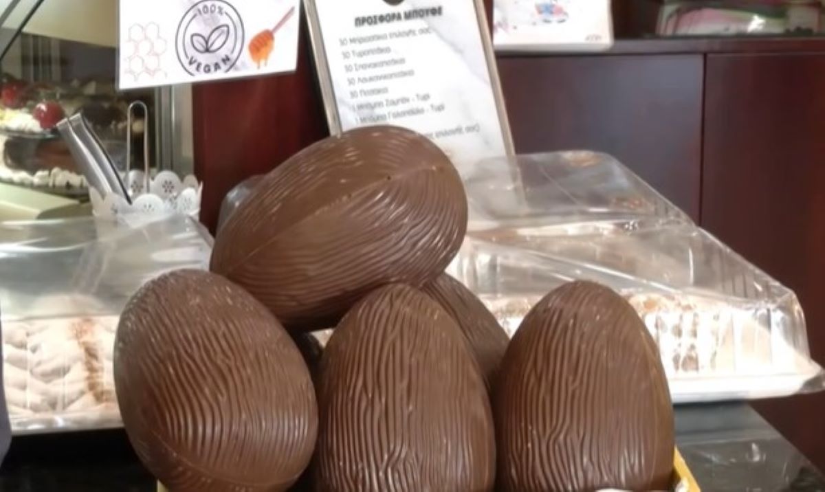 «Πικρά» φέτος τα πασχαλινά αυγά – Αύξήσεις έως 180% στη σοκολάτα (VIDEO)