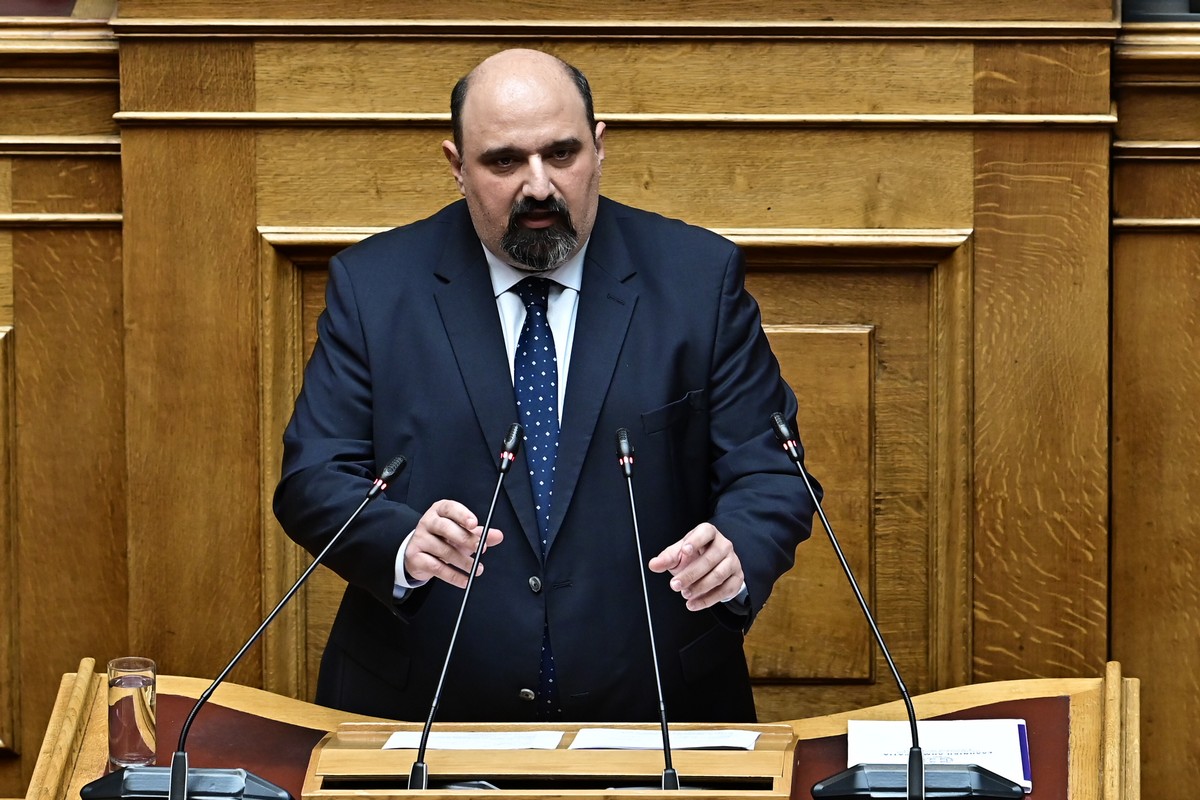 Προανακριτική για Τριαντόπουλο: Κοινό «πόρισμα – καταγγελία» κατέθεσαν ΣΥΡΙΖΑ, Νέα Αριστερά και Λινού