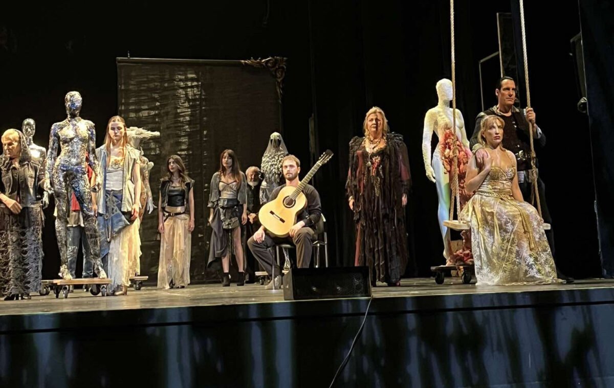 ΚΘΒΕ: Δρώμενο από την παραγωγή «Θελεστίνα» του Φερνάντο ντε Ρόχας – Αύριο η πρεμιέρα