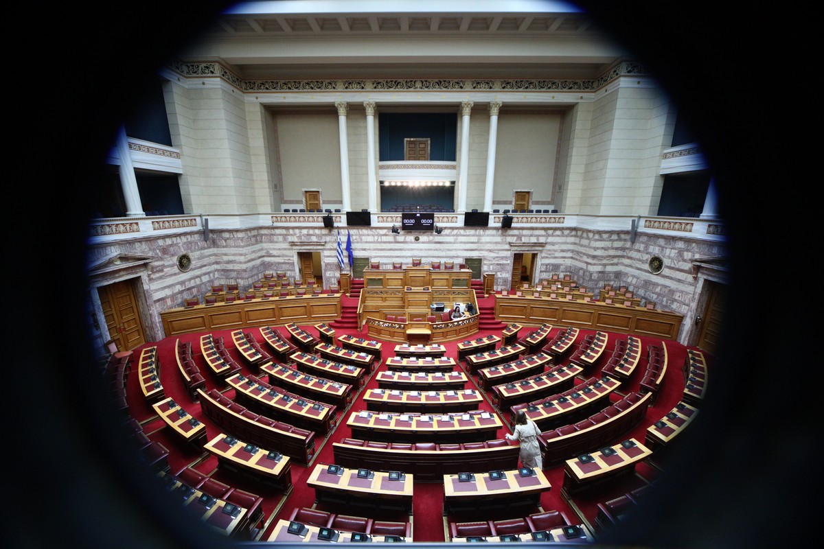 Τι δείχνει νέα δημοσκόπηση για κυβέρνηση και εκλογές