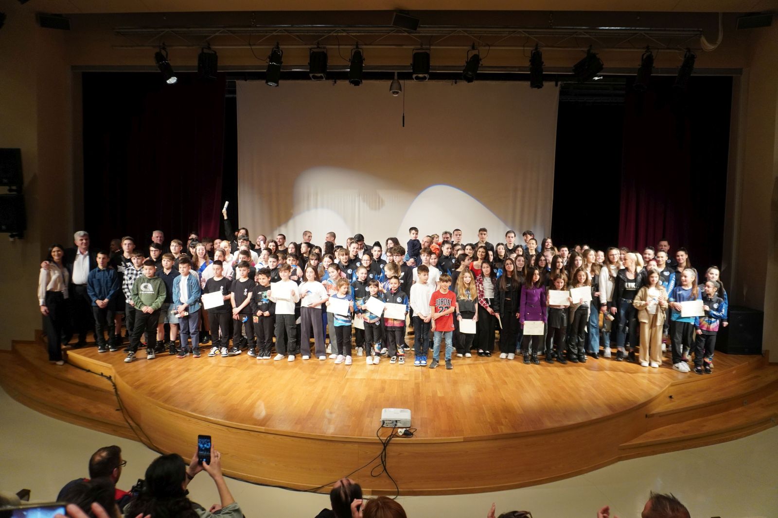 Βράβευσε 169 αθλητές και 11 σωματεία που διακρίθηκαν το 2024 ο δήμος Κορδελιού – Ευόσμου