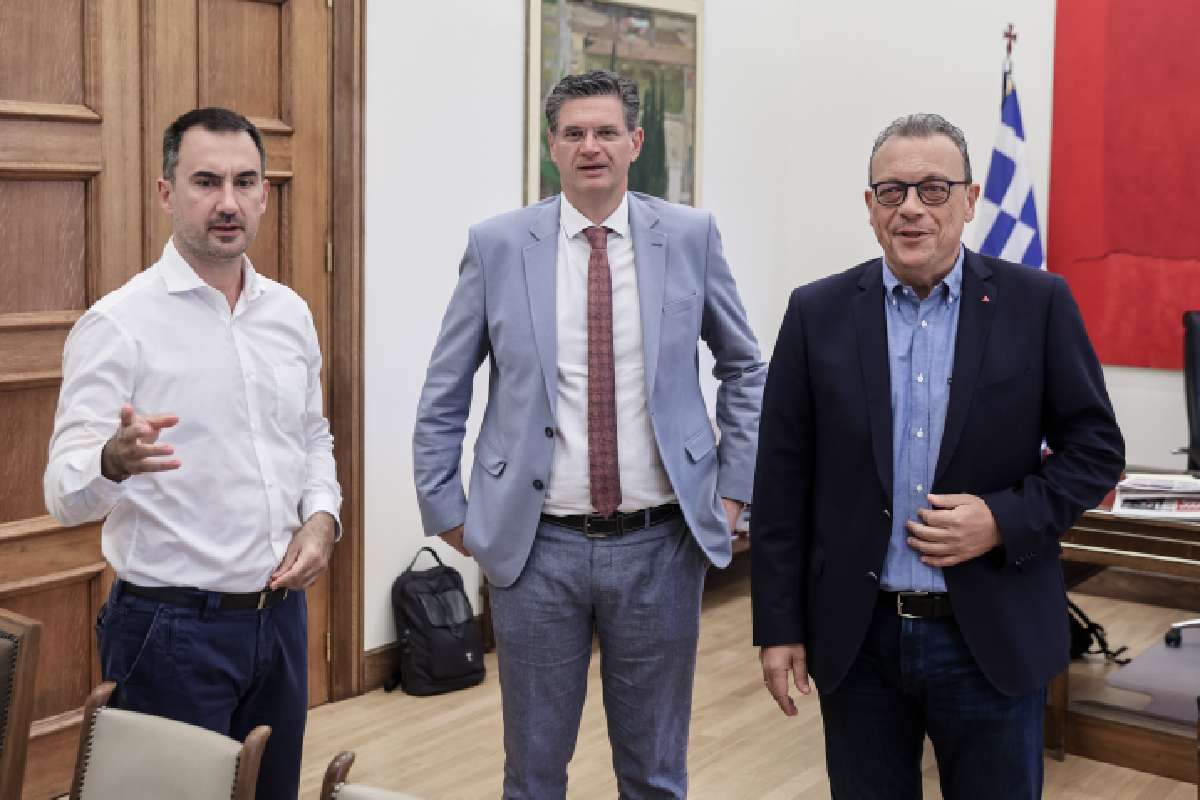 Το κρίσιμο δεκαήμερο για ΣΥΡΙΖΑ και Νέα Αριστερά – Τα δεδομένα στη Βουλή