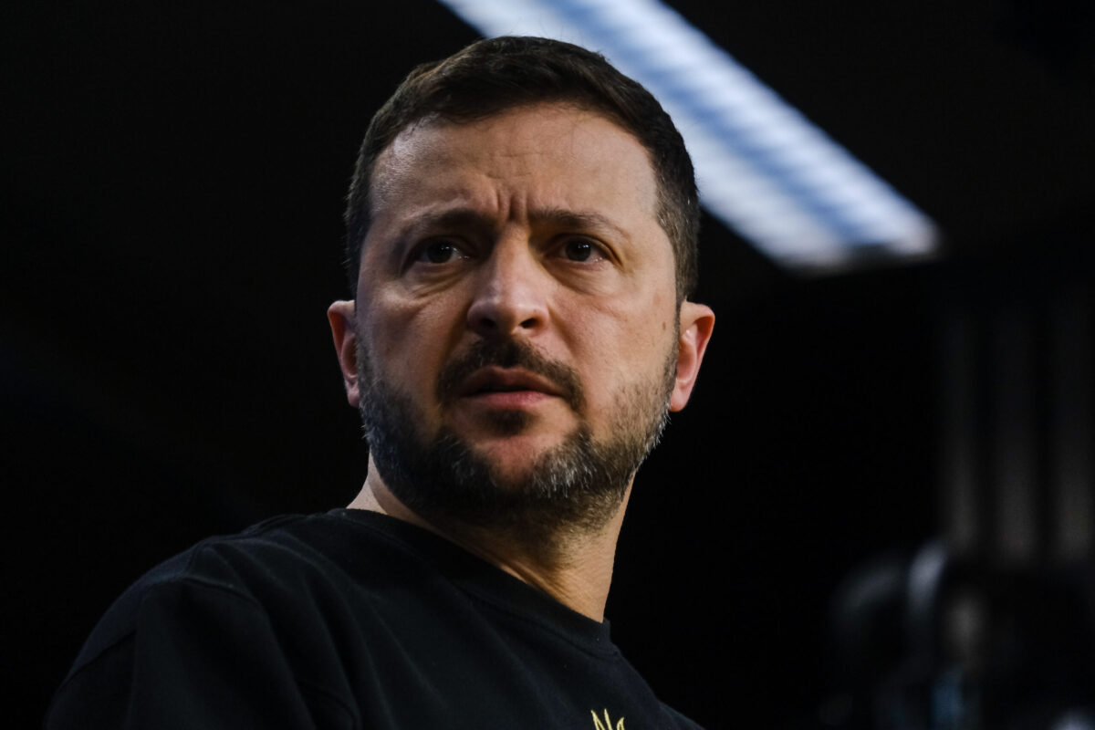 Ζελένσκι: «H θα χάσουμε τον βασικό εταίρο μας ή την αξιοπρέπειά μας»