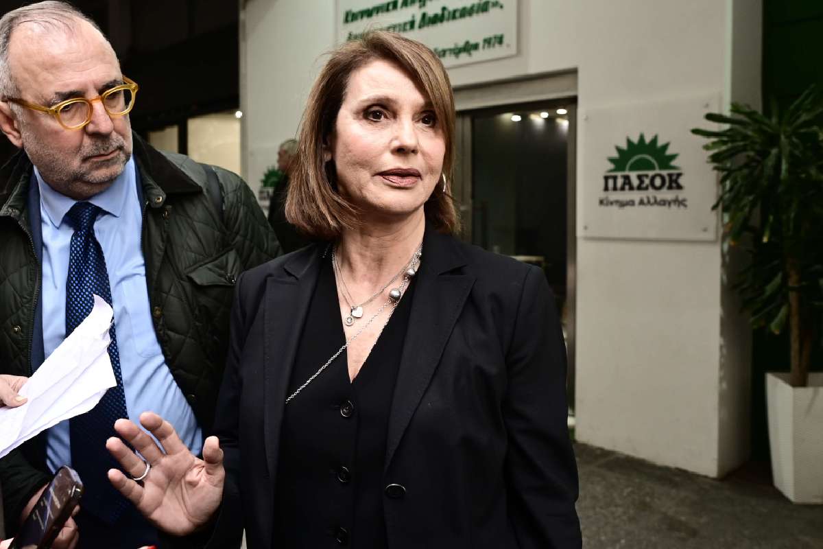 ΠΑΣΟΚ: Διαγραφή ενός έτους για Μπατζελή – Άμεση αντίδραση Δούκα