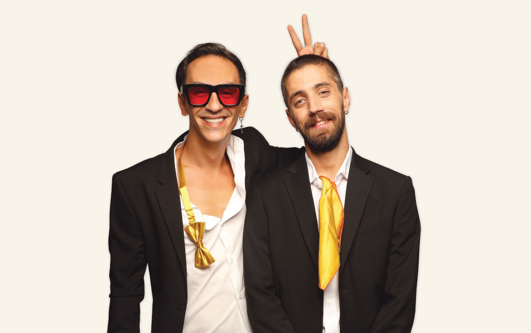 «Μαύρη Σαμπούκα»: Η κωμωδία – φαινόμενο ρίχνει αυλαία στη Θεσσαλονίκη