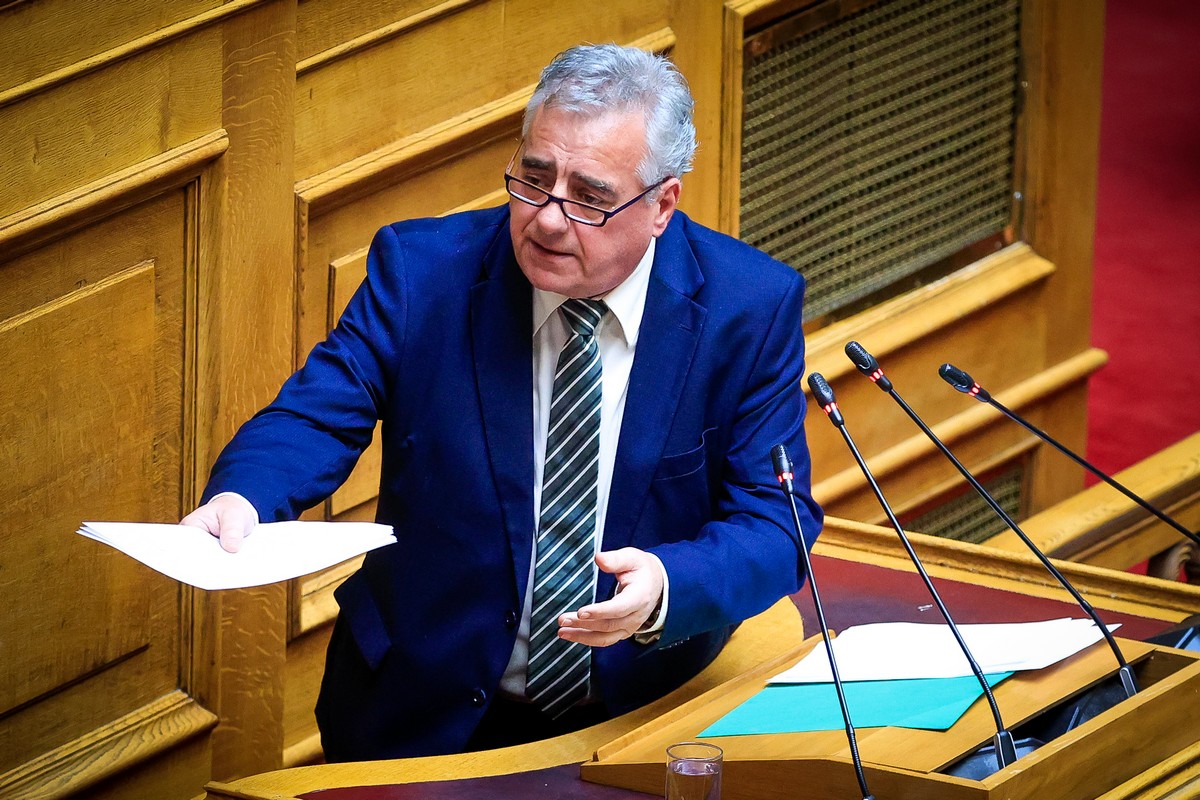 Δ. Μπιάγκης στον Flash: Ό,τι δεν τους βολεύει, το συκοφαντούν