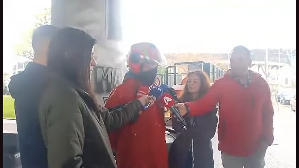 Σοκαριστική επίθεση σε διανομέα στη Θεσσαλονίκη – Τον απείλησε με γκασμά, σφυρί και κατσαβίδι (ΦΩΤΟ+VIDEO)
