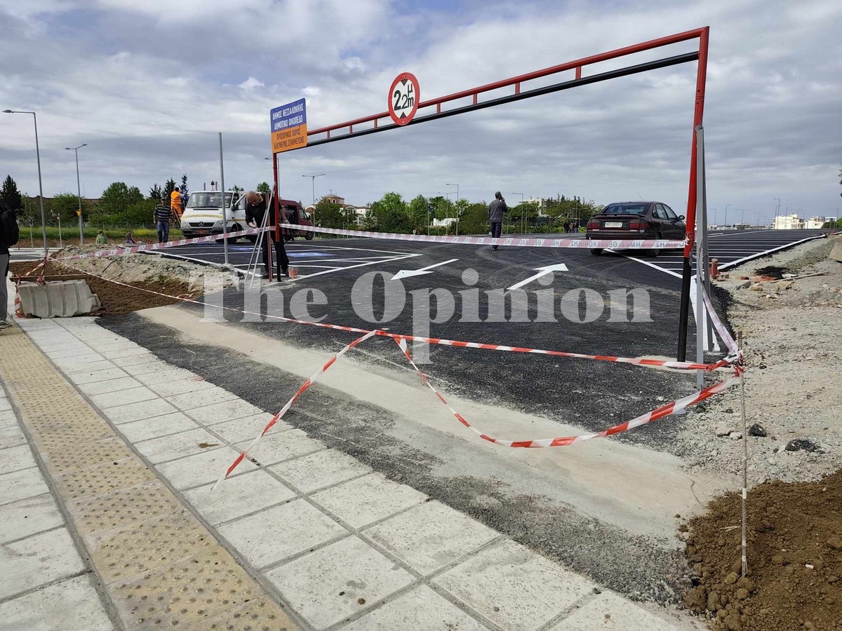 Τελευταίες πινελιές στο πάρκινγκ στο σταθμό του Μετρό στη Νέα Ελβετία – Πότε παραδίδεται (ΦΩΤΟ-VIDEO)