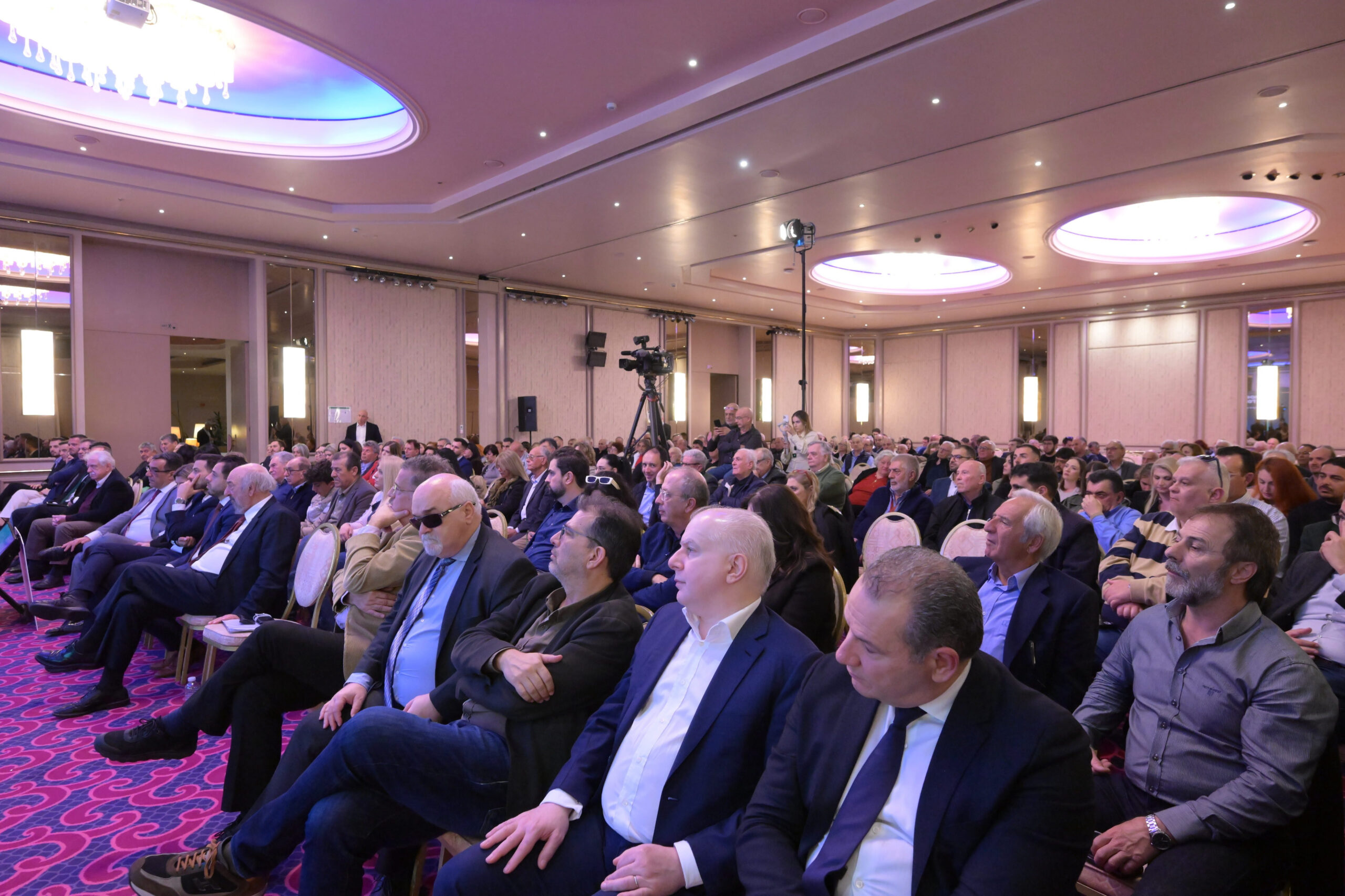 Νίκος Ανδρουλάκης: Οι «Illuminati» του Μαξίμου πρέπει το γρηγορότερο δυνατόν να γίνουν παρελθόν (ΦΩΤΟ)