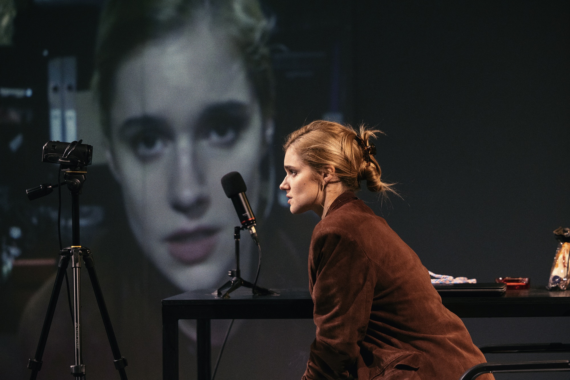 «Girls and Boys»: Επιστρέφει στο Metropolian: The Urban Theater για 3 τελευταίες παραστάσεις