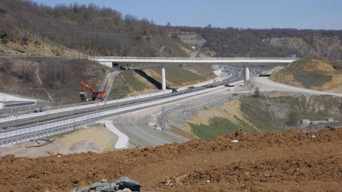 Δήμας: Πότε θα παραδοθεί το τμήμα του βόρειου άξονα του Ε65 (ΦΩΤΟ)