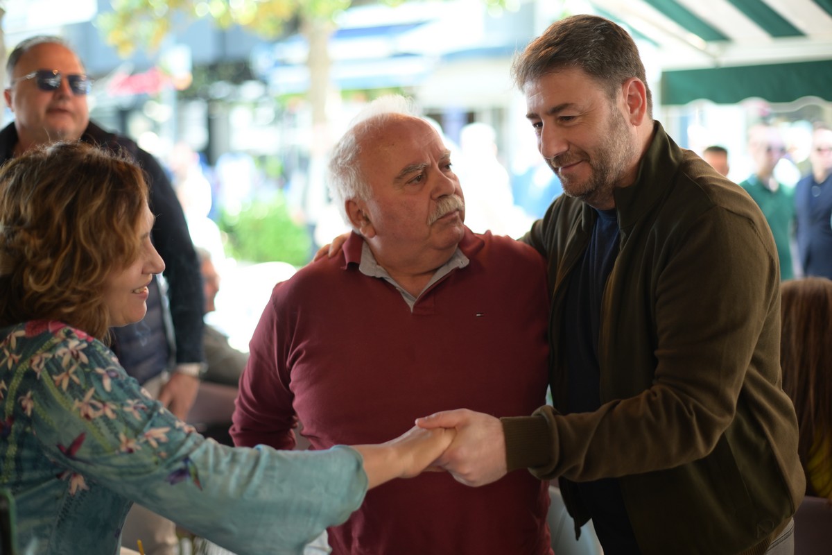 ΠΑΣΟΚ: Θέλει να «ρίξει στα σχοινιά» την κυβέρνηση για την αισχροκέρδεια