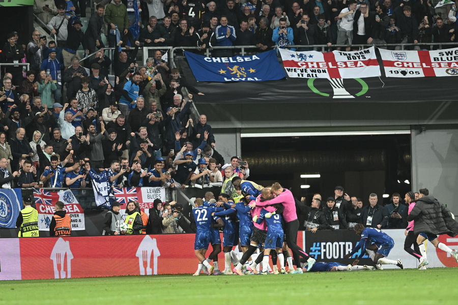 Τσέλσι: Αντιμετωπίζει 74 κατηγορίες παραβίασης του κανονισμού μεταγραφών