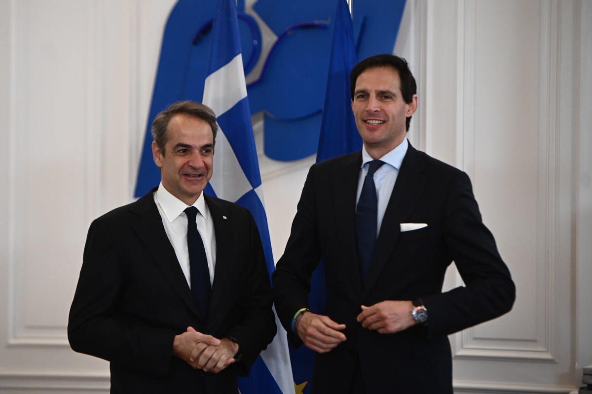 Μητσοτάκης σε Ευρωπαίο Επίτροπο για το Κλίμα: «Καλύπτουμε μεγάλο μέρος της ενέργειας από ανανεώσιμες πηγές» (ΦΩΤΟ)