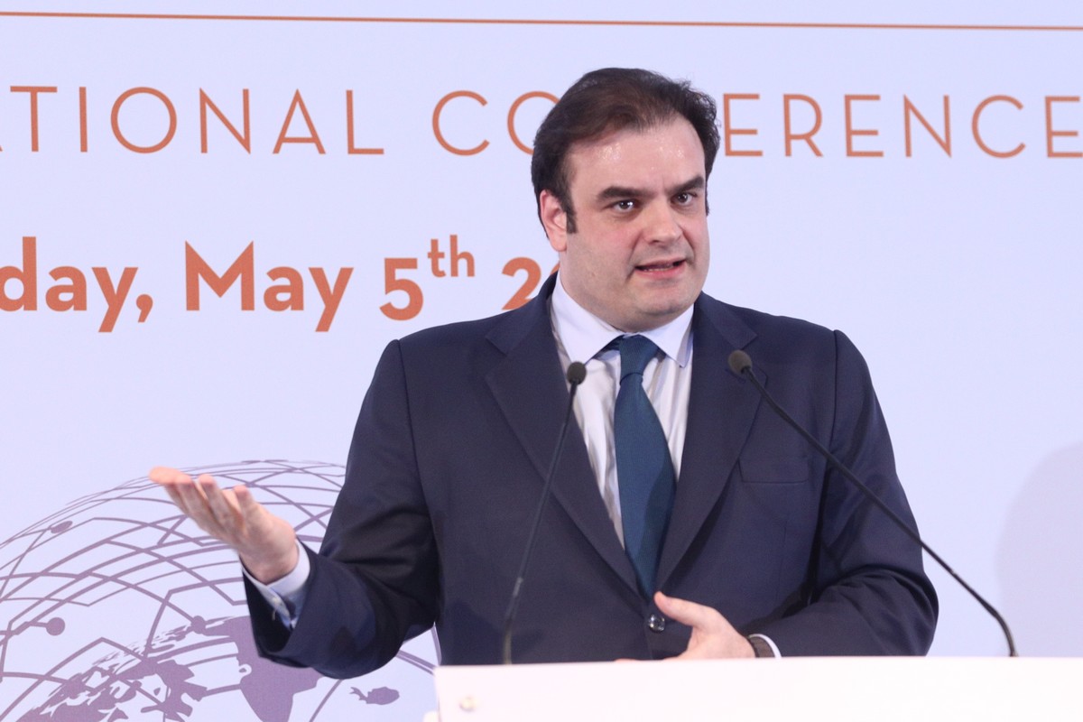 Κ. Πιερρακάκης για δωρεάν αναλήψεις από ΑΤΜ: Παρεμβαίνουμε όταν και όπου χρειάζεται